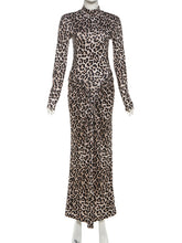 Sexy Round Neck Leopard Print Slim Pleated Maxi Dress