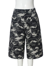Casual Multi-pocket Camo Print Cropped Pants