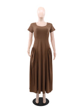 Fashion Patchwork High Waist Pleated Maxi Dress