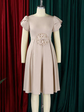 Elegant Round Neck Short Sleeve A-Line Midi Dress