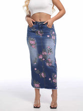 Vintage Floral Print Slim-Fit Denim Skirt