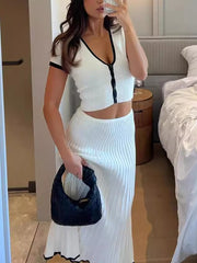 V-neck Crop Top Pleated Long Skirt Fashionable Set