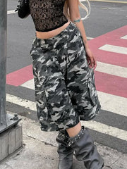 Casual Multi-pocket Camo Print Cropped Pants