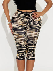 Fashion Lace Patchwork Trim Capri Legging