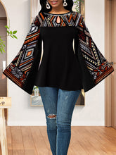 Casual Round Neck Print Flared Sleeve Top