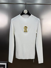 Round Collar Metal Keyhole Embellishment Knit Sweater