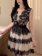 Gauze Lace Elegant T-back Patchwork Mini Dress