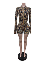 Sexy Leopard Print Zipper Top Stretch Shorts Sets