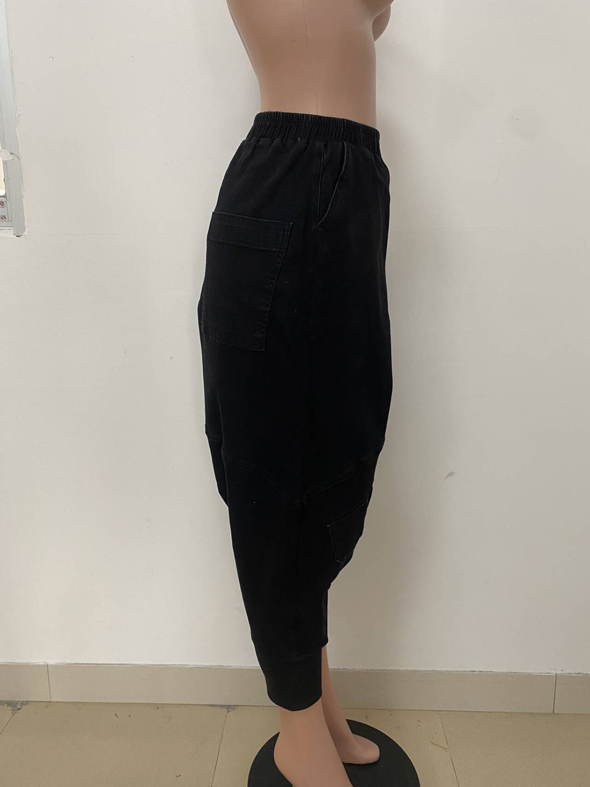 Elastic Waist Reversible Multi-pocket Loose Harem Jeans