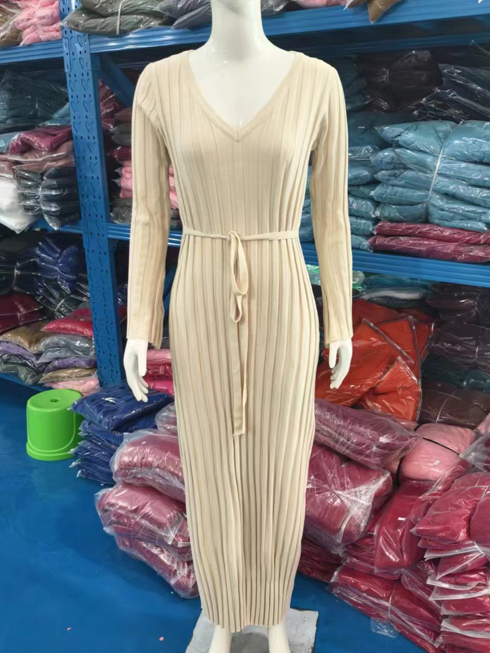 Casual V-neck Ribbed Knit Slim Maxi Dress