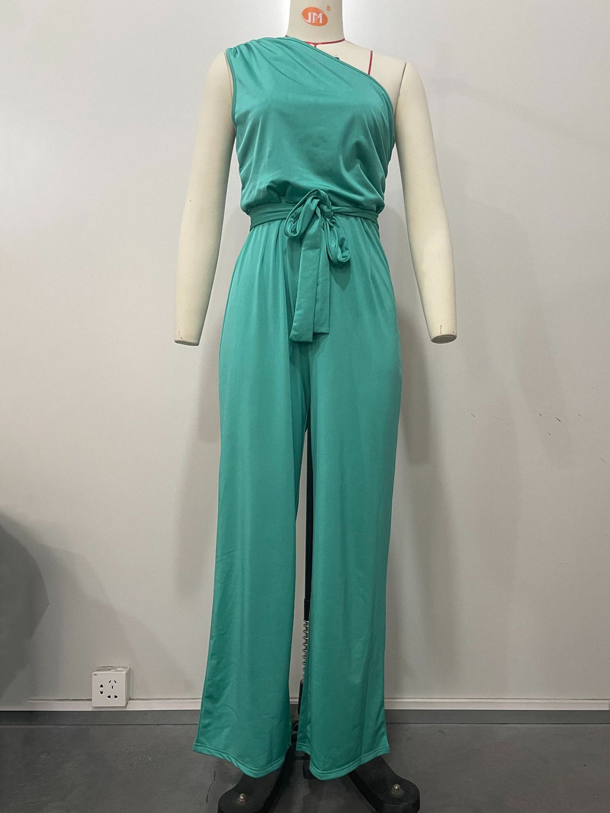 Solid Color Sleeveless Straight Jumpsuit