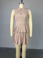 Fashion Sleeveless V Neck Layered Pleated Dress