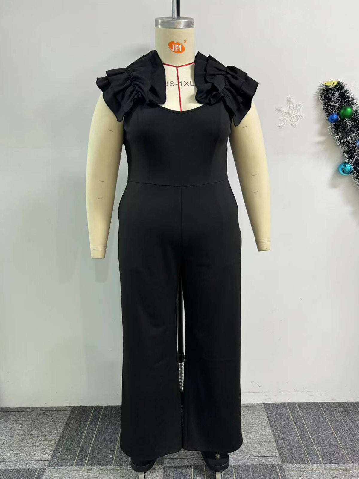 Plus Size Ruffles Suspenders Sleeveless Jumpsuit