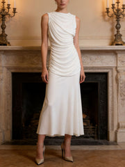 Elegant Round Neck Sleeveless Pleated Dress
