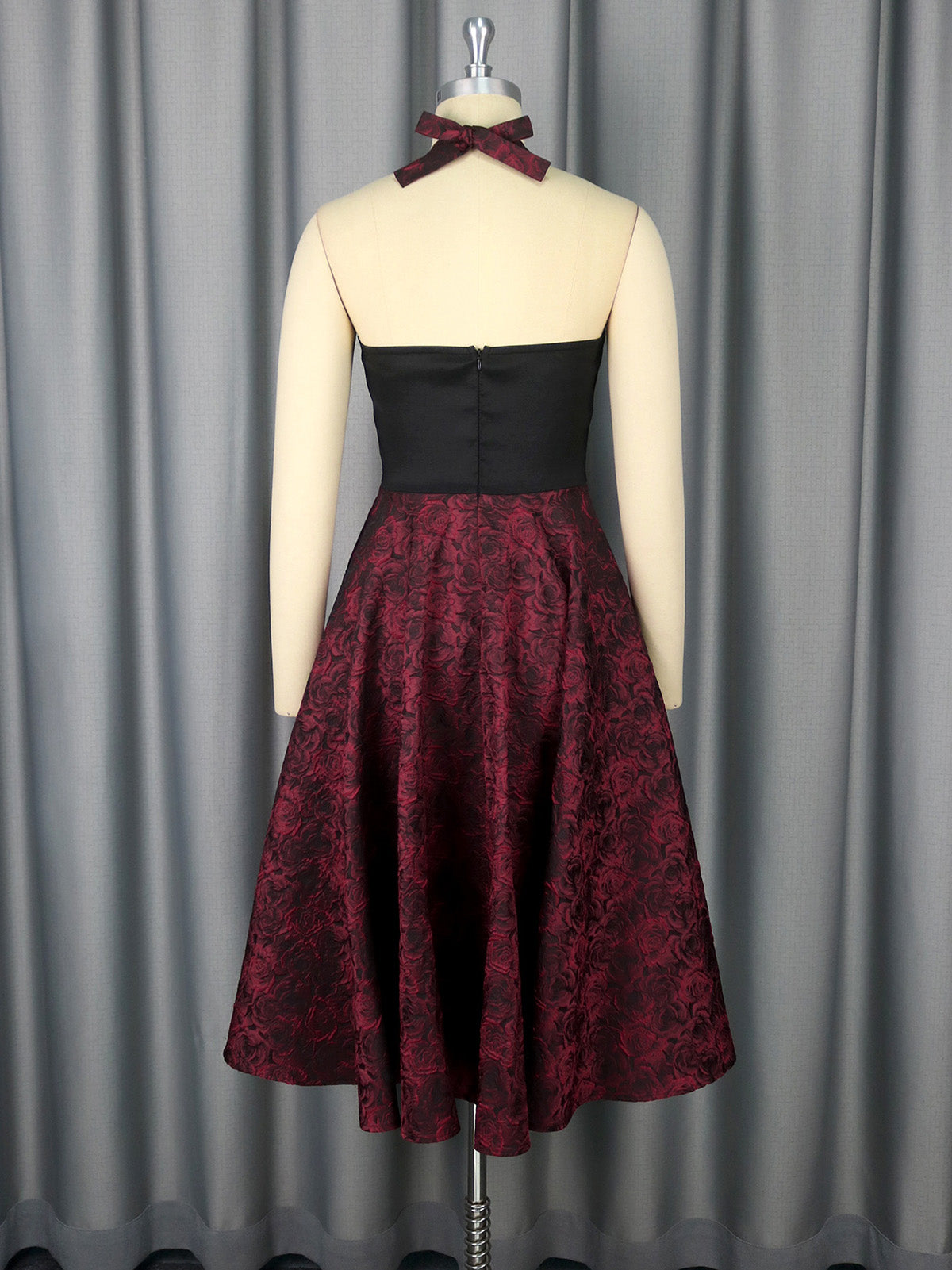 Elegant Jacquard Halter Cinched Waist Party Dress Gown