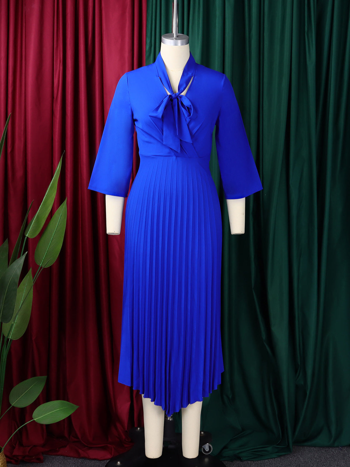 Elegant Bow Lace-up Neck Slim Pleated Dress