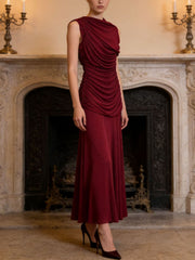 Elegant Round Neck Sleeveless Pleated Dress