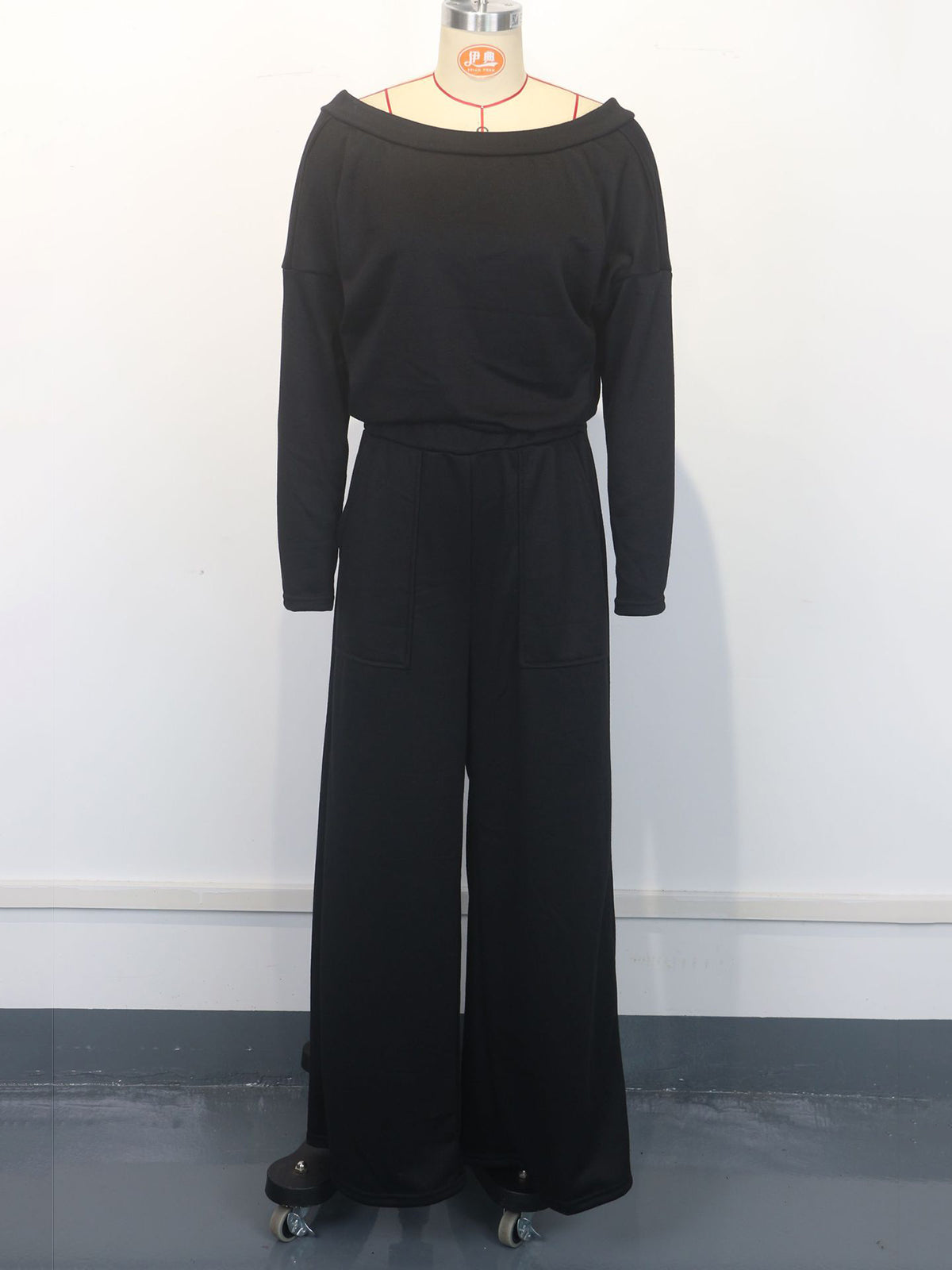 Off Shoulder V back Stretchy Waist Pocket Jumpsuit