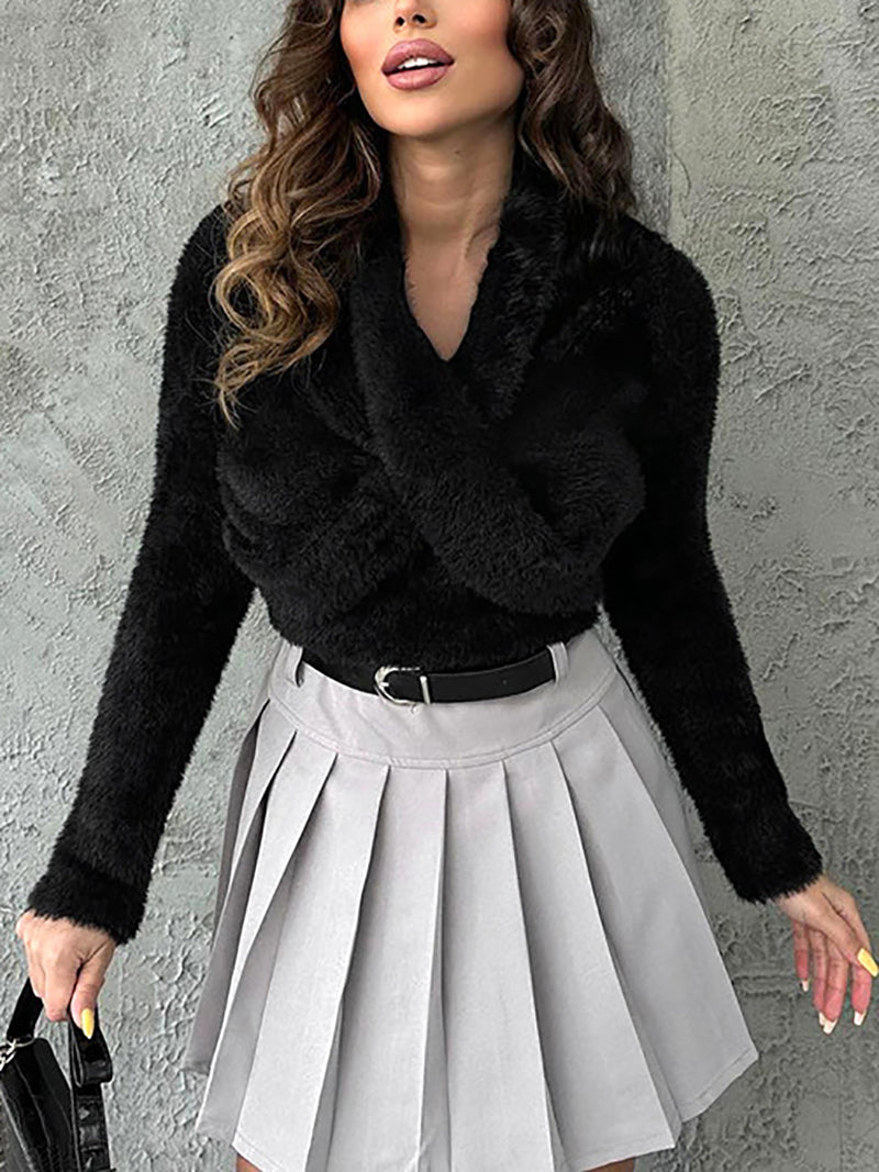 Fluff Solid Wrap V Neck Cropped Tops