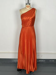 Elegant One Shoulder Pleated Slim Party Dress