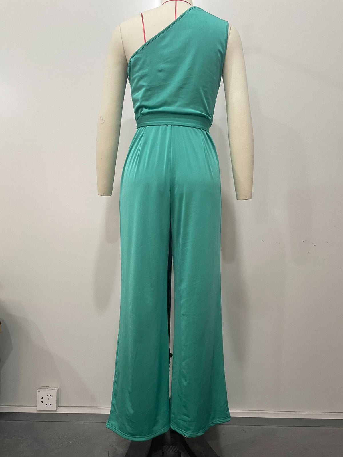 Solid Color Sleeveless Straight Jumpsuit