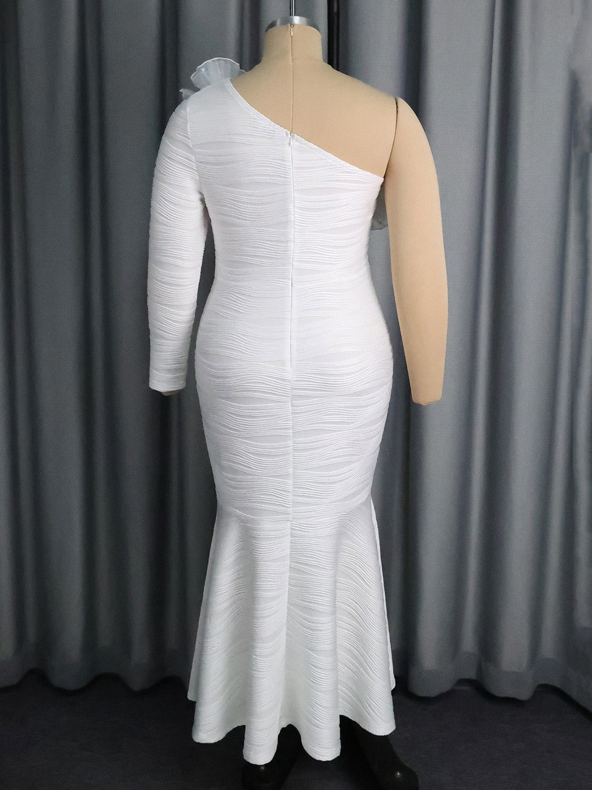 Elegant One Shoulder Ruffle Fishtail Dress