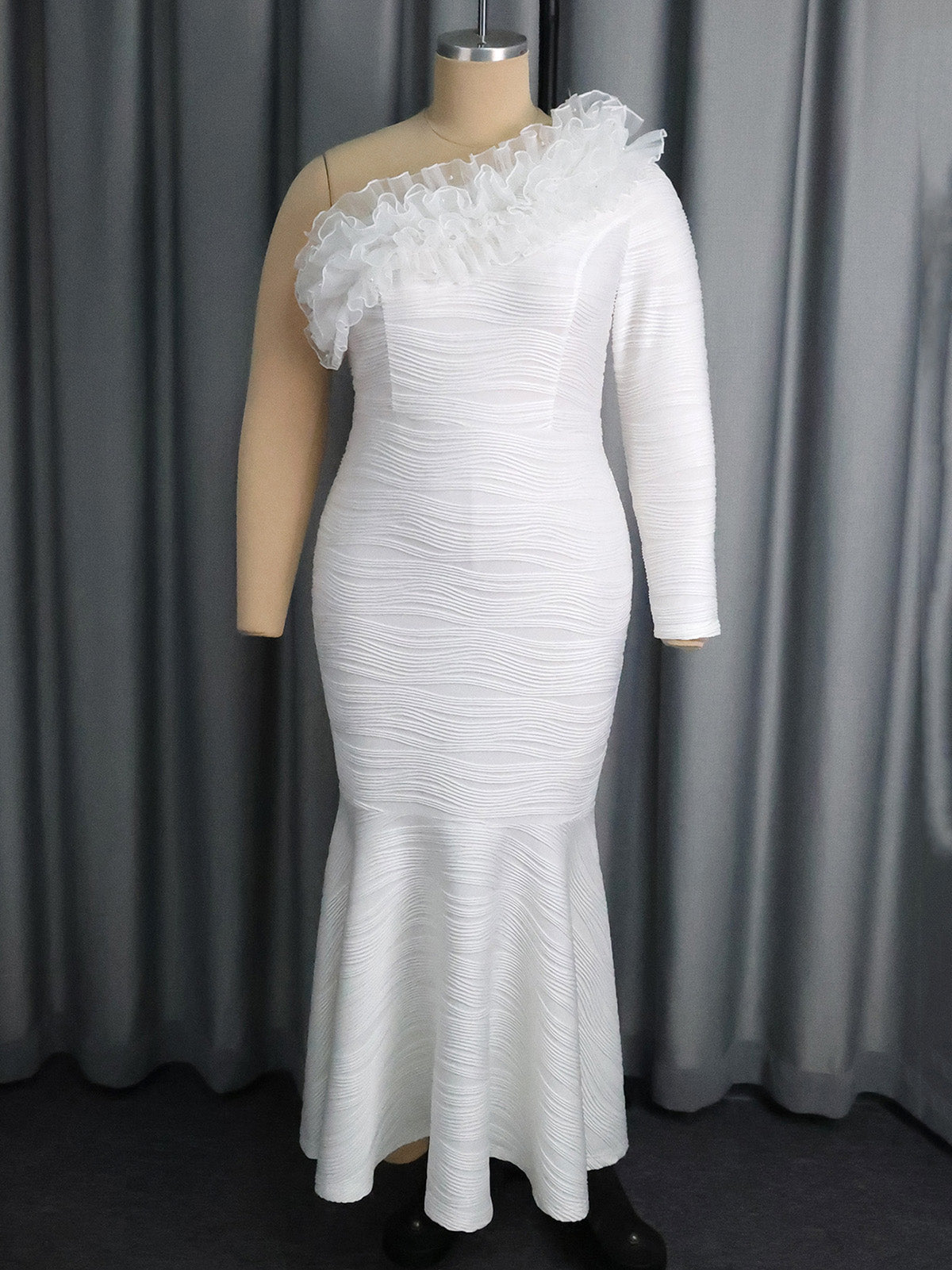 Elegant One Shoulder Ruffle Fishtail Dress