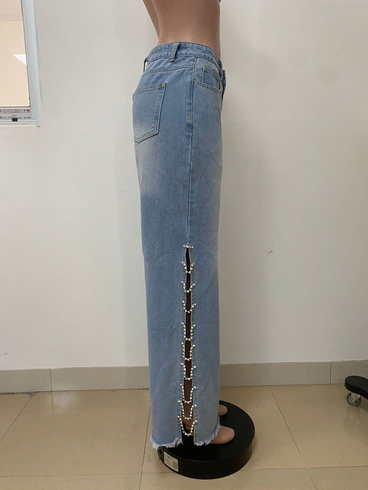Fashion Split Metal Chain Diamond Straight Jeans