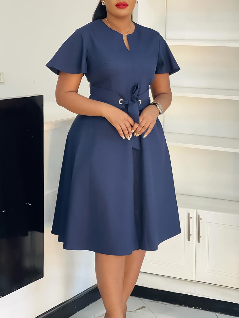 Elegant Short Sleeve Lace-up Slim Midi Dress
