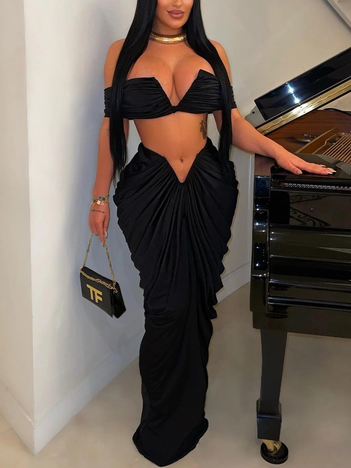 Sexy Off Shoulder Crop Tops Pleated Skirt Set