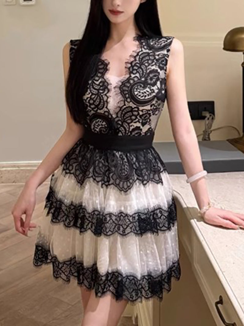 Gauze Lace Elegant T-back Patchwork Mini Dress
