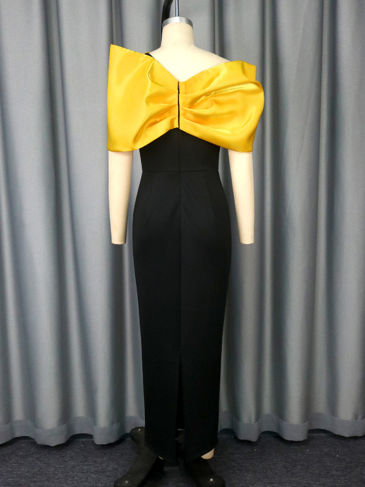 Elegant Bow Off Shoulder Party Dress