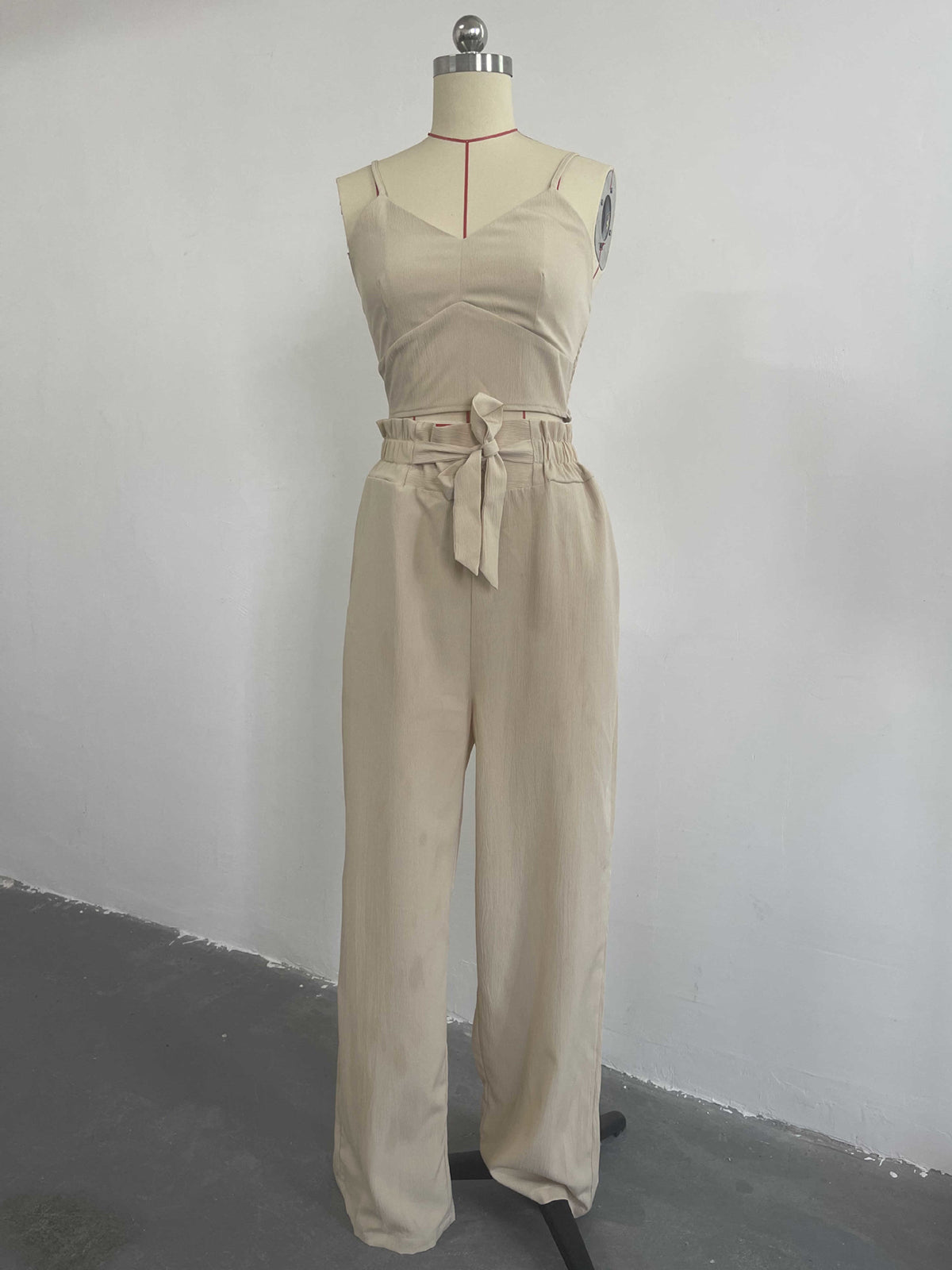 Sleeveless Elegant V Neck Slim Fit Jumpsuit