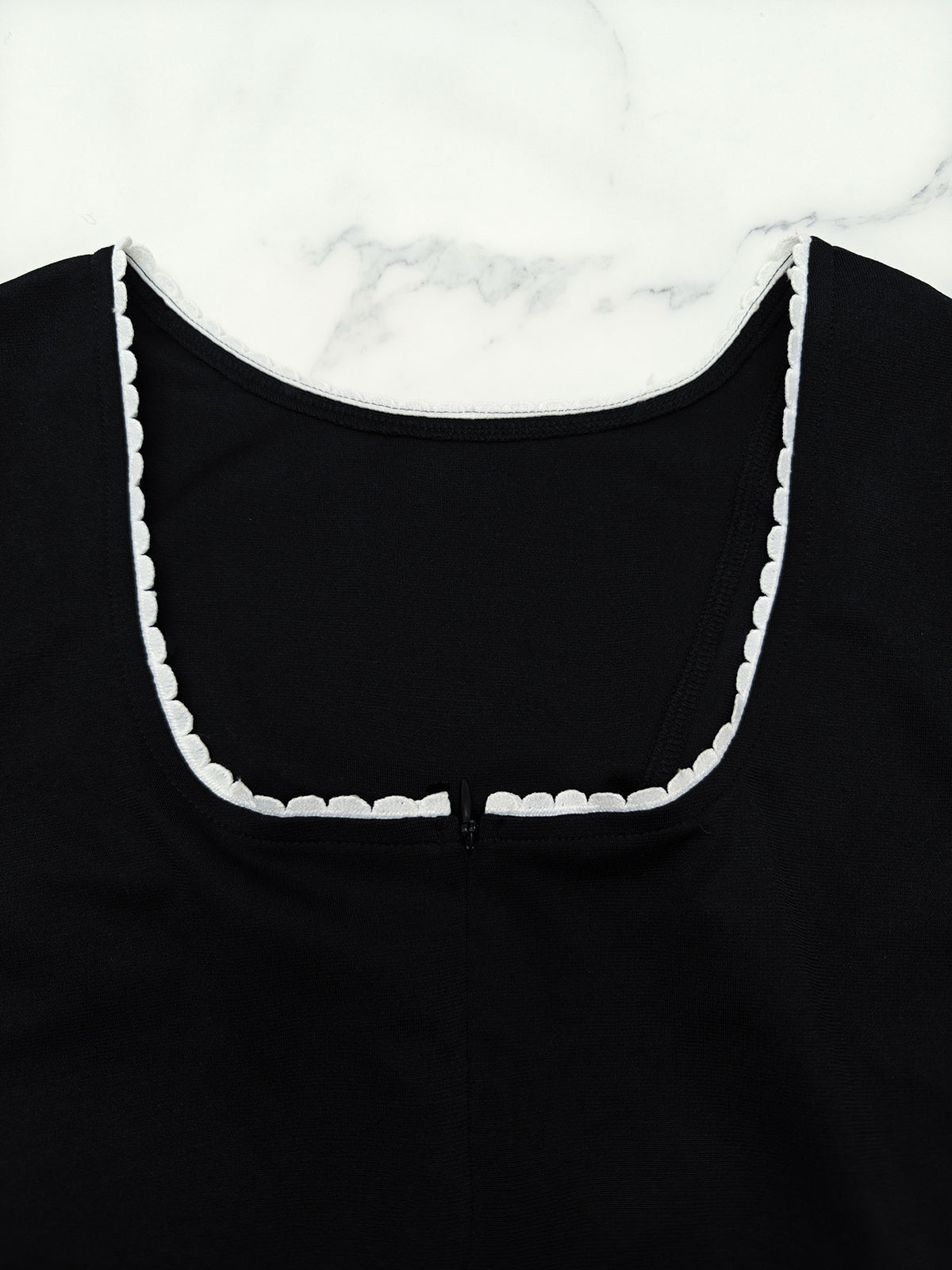 Elegant Round Collar Bodycon Midi Dress