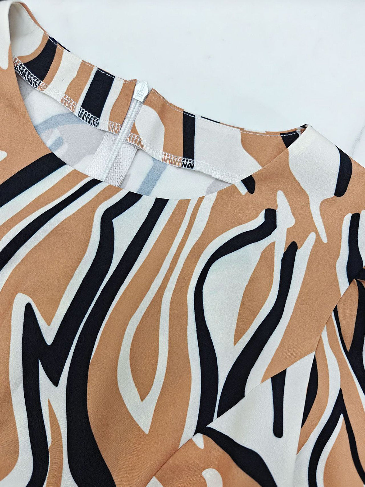 Casual Round Neck Print Slim Pleated Midi Dress