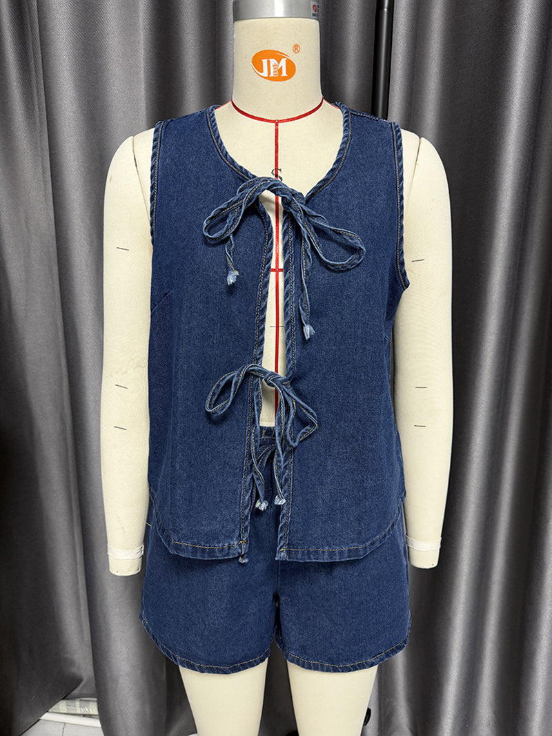 Fashion Sleeveless Lace-up Top and Shorts Set