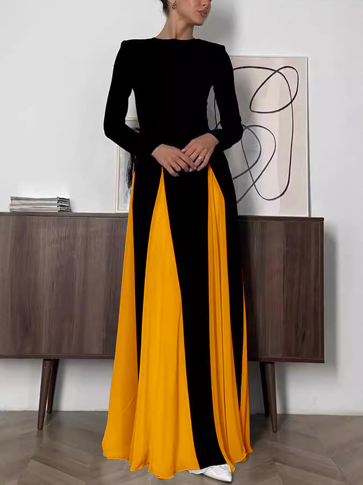 Elegant Contrast Color Round Neck Slim Dress