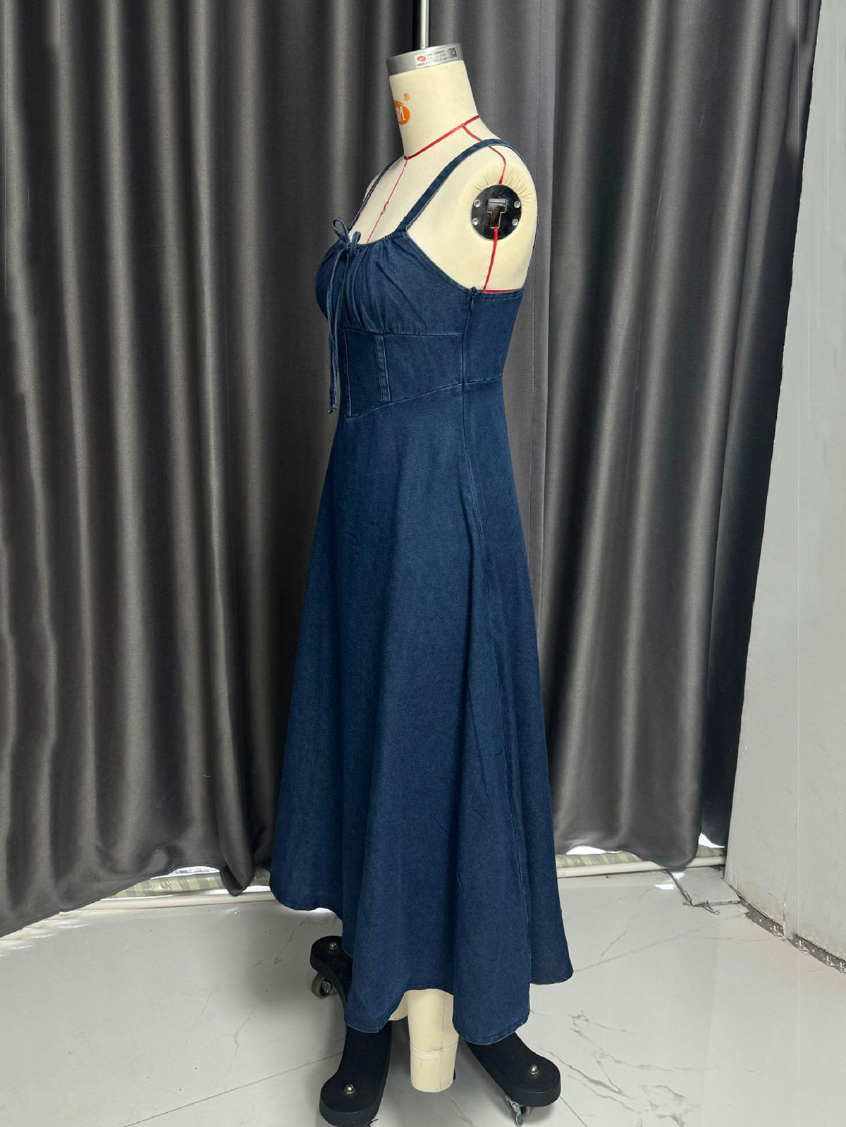 Elegant Sleeveless Lace-up Denim Suspenders Dress