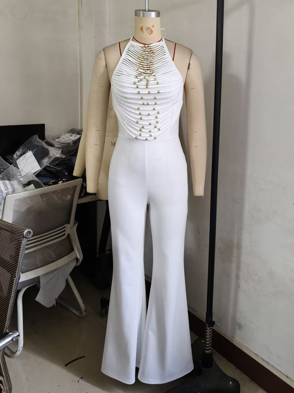 Fashion Sleeveless Pleated Straight Jumpsuit