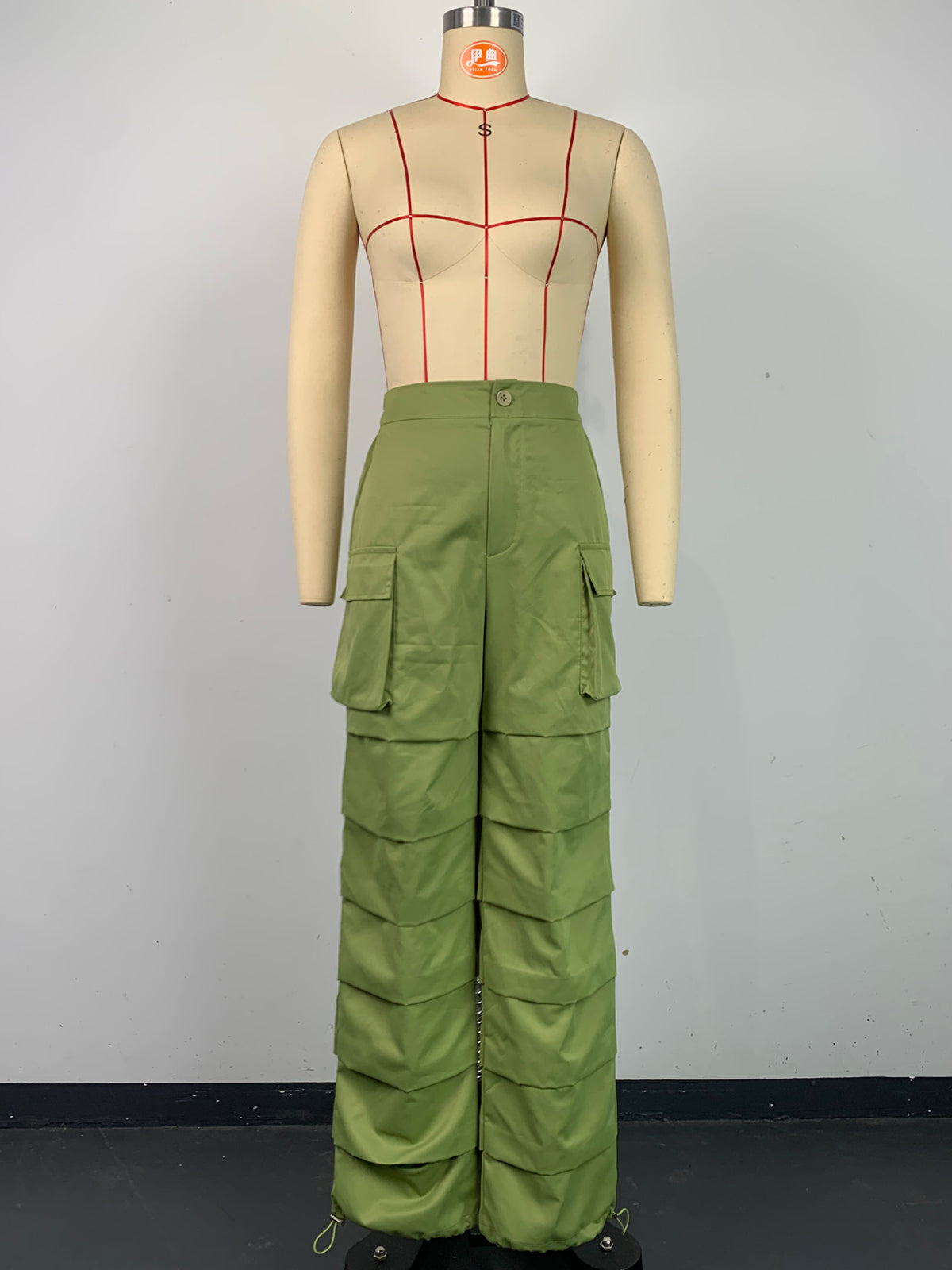 Pleated Straight Cargo Pants