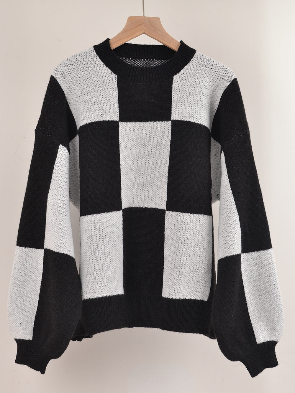 Round Neck Checkerboard Plaid Knit Sweater