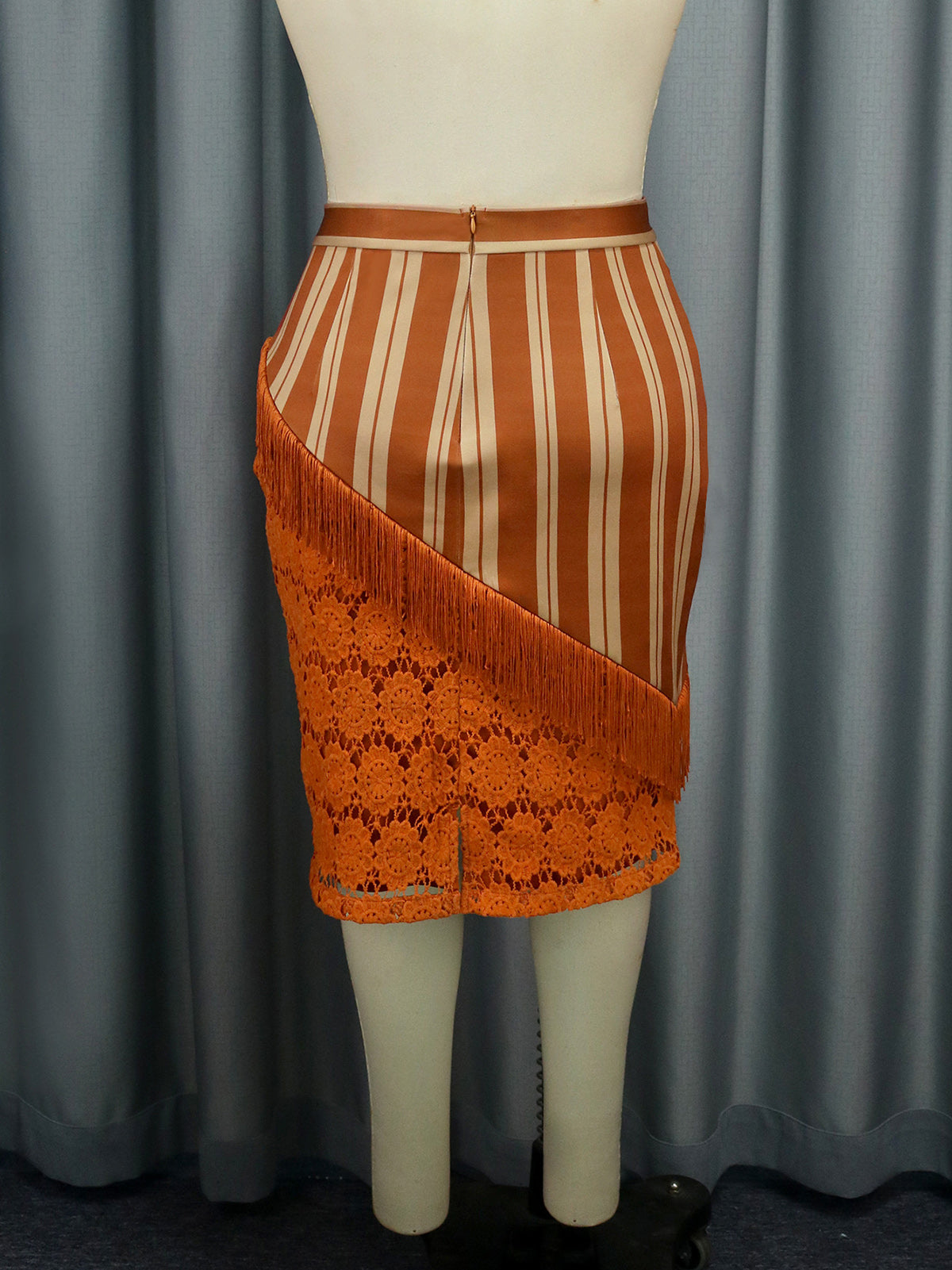 Fashion Stripe Tassels Skirt