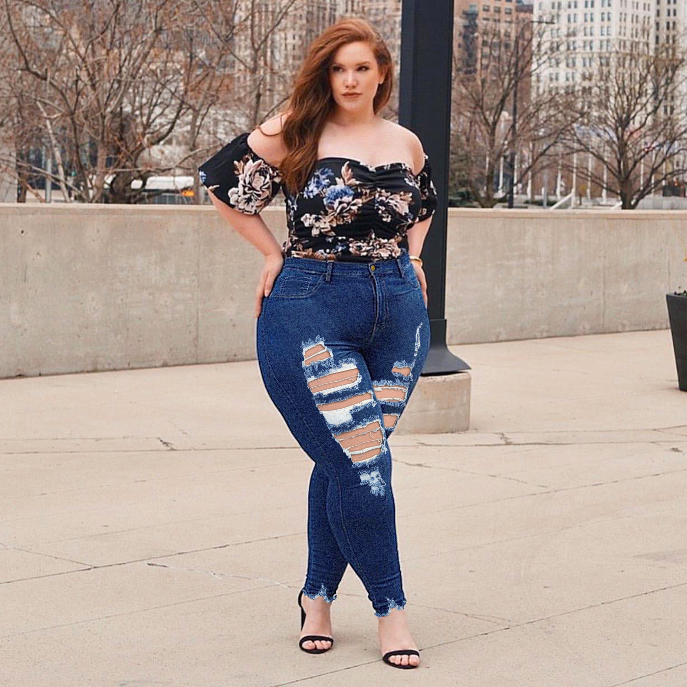 Plus Size Casual Ripped Jeans